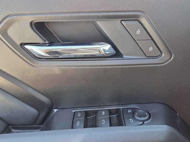 2026 Chevrolet Colorado LT - Photo 16