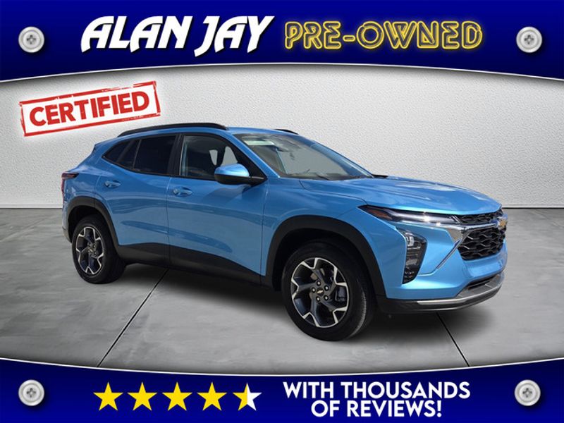 2025 Chevrolet Trax LT's photo