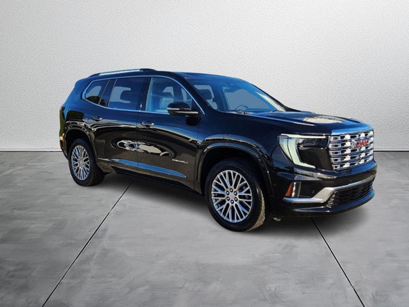 2026 GMC Acadia Denali's photo