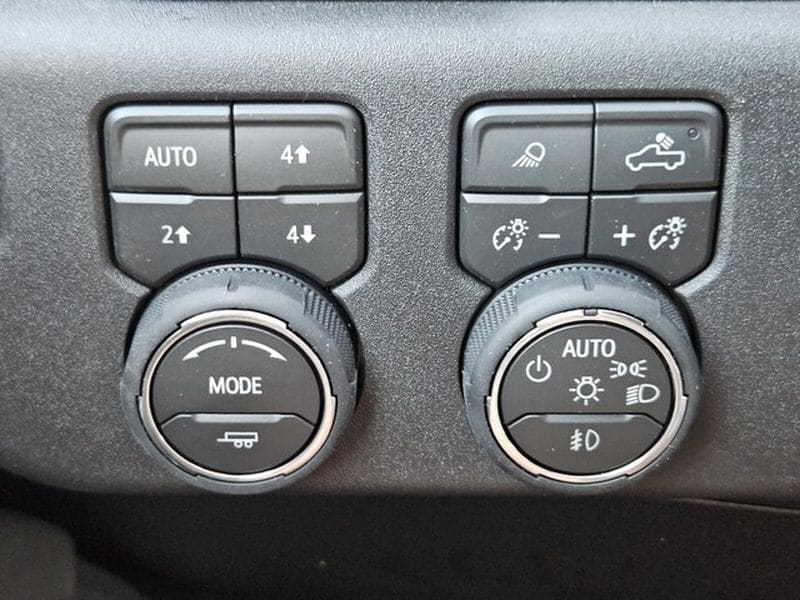 2026 Chevrolet Silverado 2500 HD High Country - Photo 21