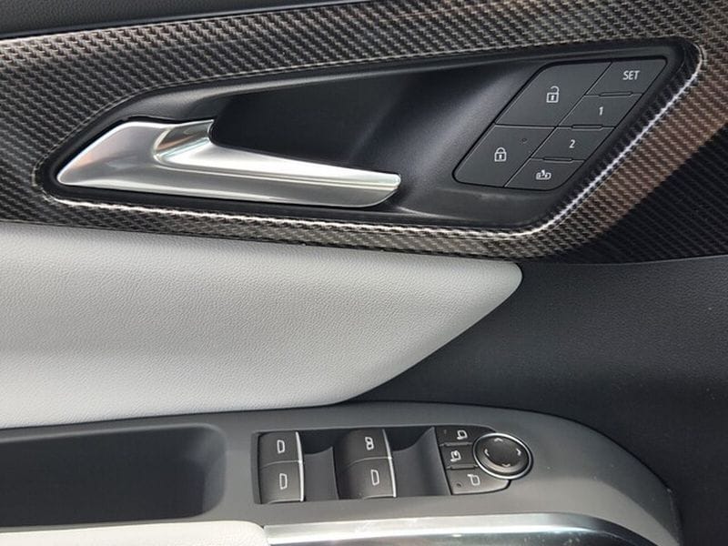 2026 Chevrolet Traverse High Country - Photo 32
