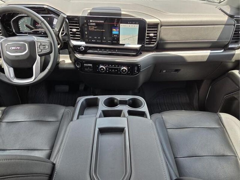 2024 GMC Sierra 2500HD SLT - Photo 15