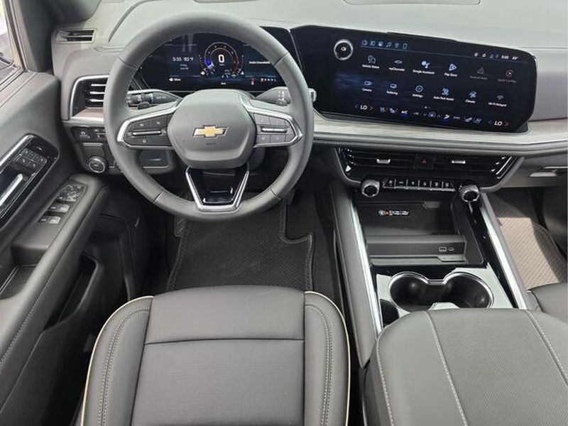 2026 Chevrolet Tahoe Premier - Photo 14