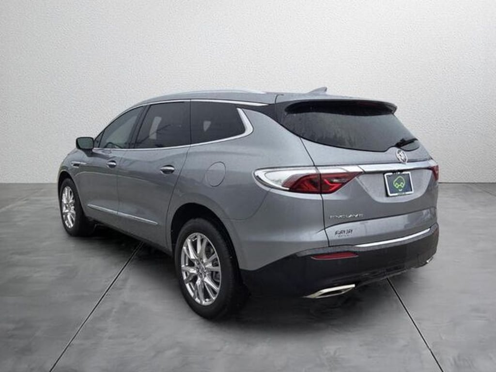 Used 2024 Buick Enclave Essence SUV