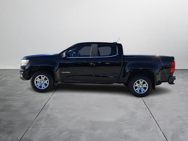 2019 Chevrolet Colorado LT photo 3