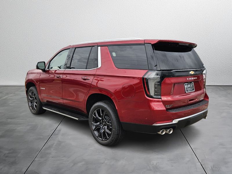 2025 Chevrolet Tahoe Premier photo 3