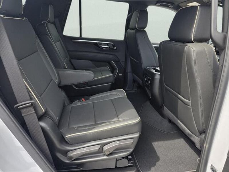 2026 Chevrolet Tahoe Premier - Photo 17