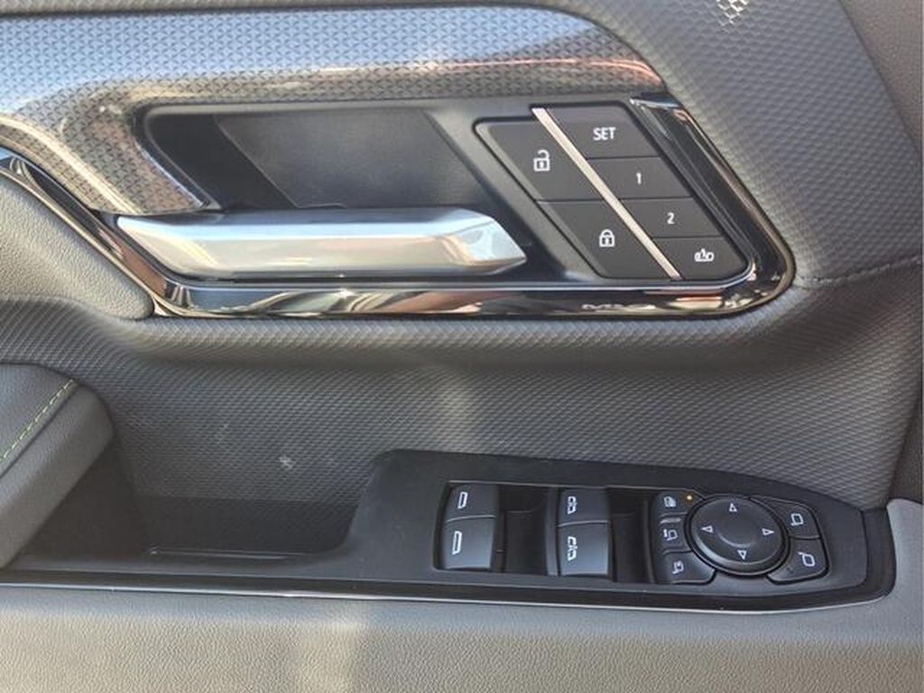 2026 Chevrolet Silverado 2500 HD ZR2 - Photo 24