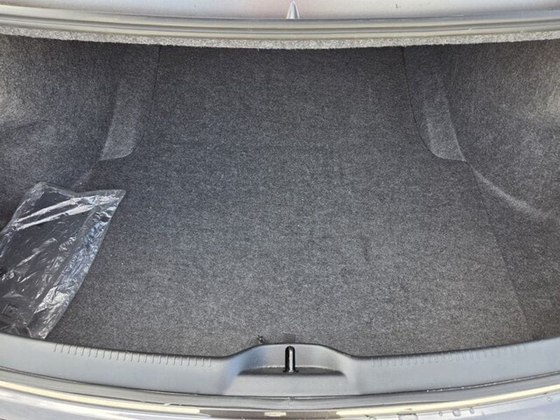 2023 Chrysler 300 Touring L - Photo 15