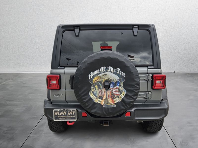 2021 Jeep Wrangler Unlimited Rubicon photo 2