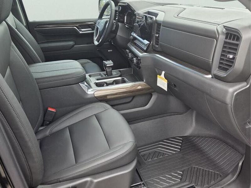 2026 Chevrolet Silverado 1500 LT Trail Boss - Photo 17