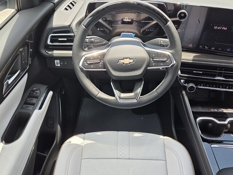 2026 Chevrolet Traverse High Country - Photo 13