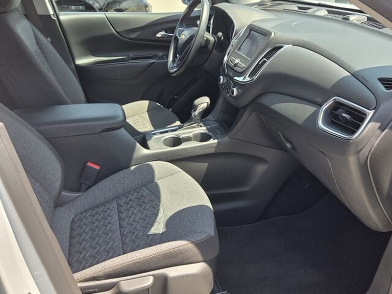 2024 Chevrolet Equinox LT - Photo 13