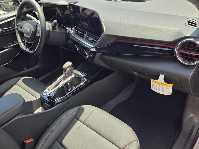 2026 Chevrolet Trax RS - Photo 18