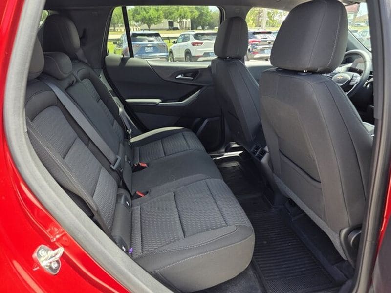 2026 Chevrolet Equinox LT - Photo 13