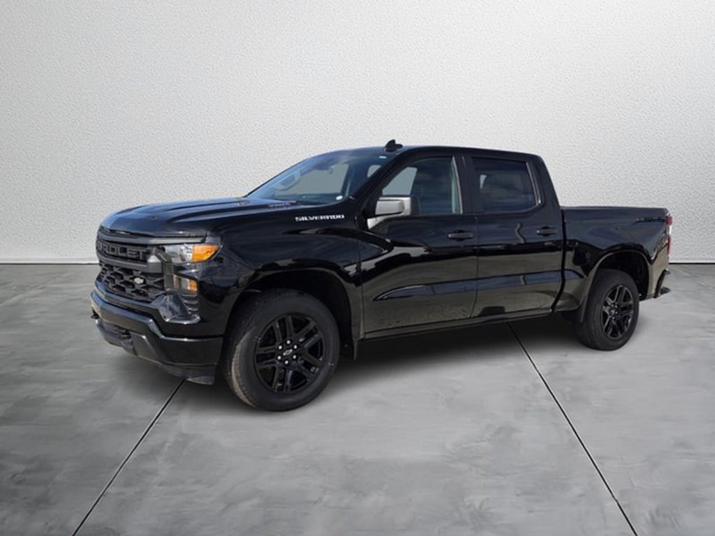New 2026 Chevrolet Silverado 1500 Custom Truck