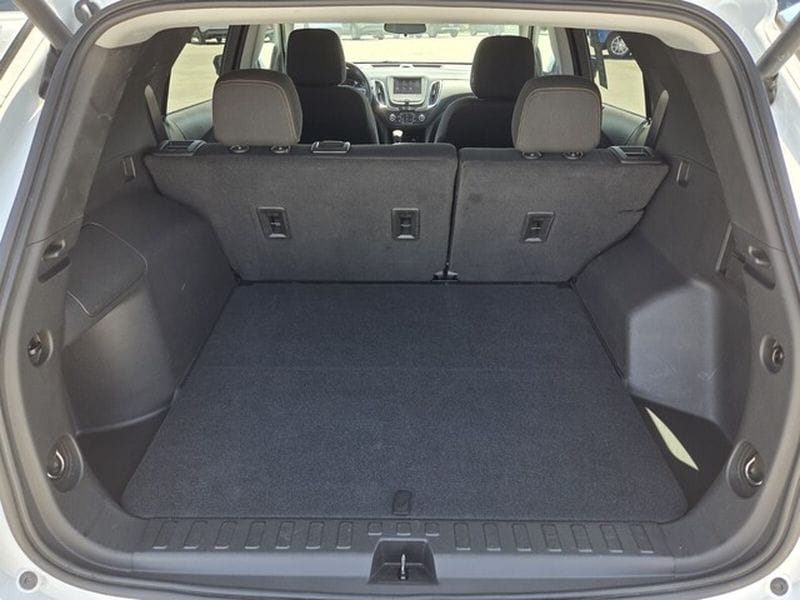 2024 Chevrolet Equinox LT - Photo 11