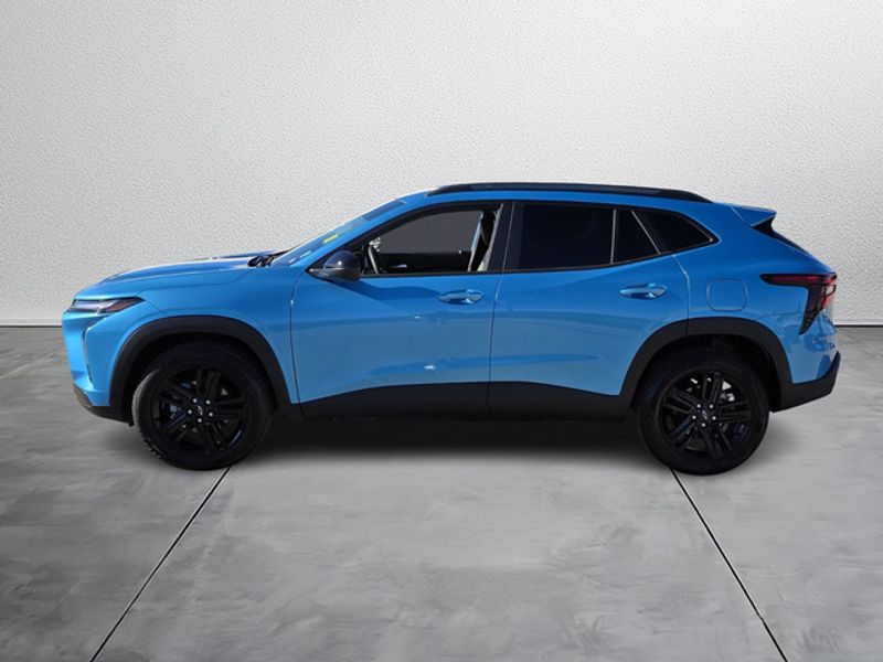 2025 Chevrolet Trax ACTIV photo 3