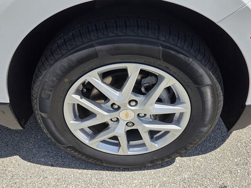 2024 Chevrolet Equinox LT - Photo 15
