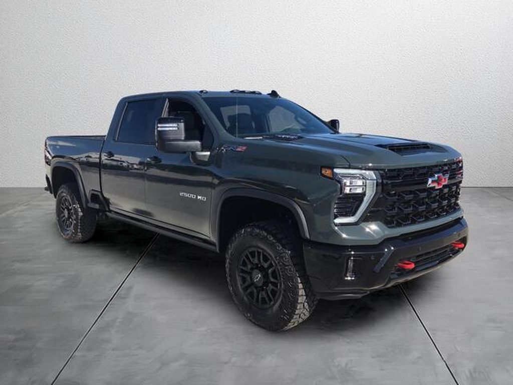 2026 Chevrolet Silverado 2500 HD ZR2 - Photo 8