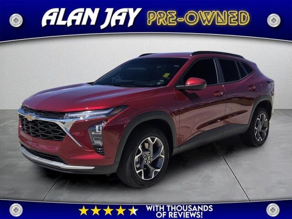 Used 2025 Chevrolet Trax LT SUV