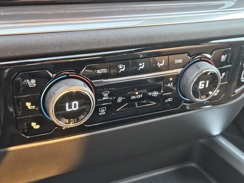 2026 Chevrolet Silverado 2500 HD High Country - Photo 18
