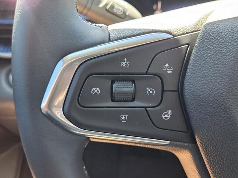 2025 Chevrolet Trax LT - Photo 30