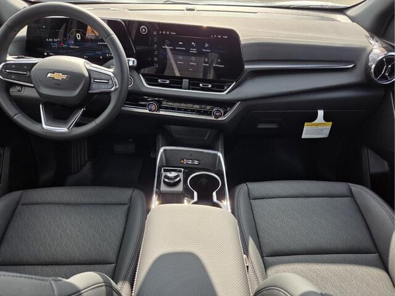 2026 Chevrolet Equinox LT - Photo 12