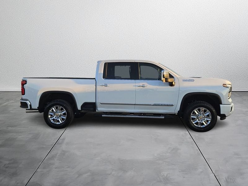 2026 Chevrolet Silverado 2500 HD High Country - Photo 6