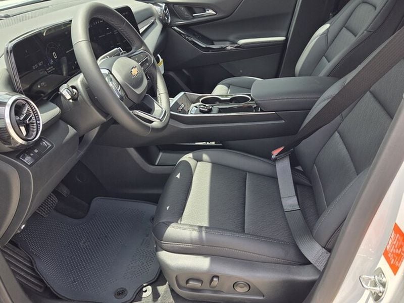 2026 Chevrolet Equinox LT - Photo 10