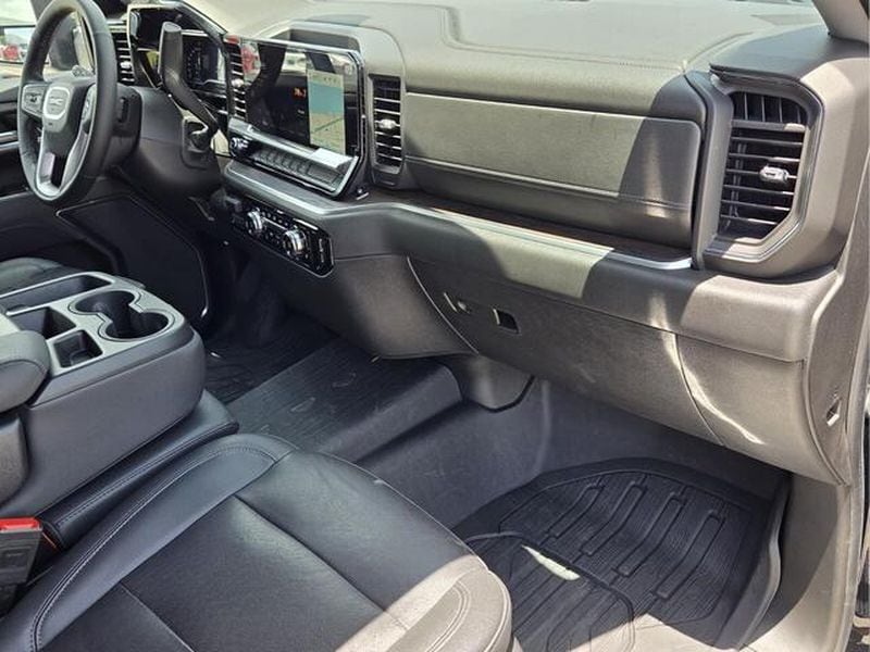 2024 GMC Sierra 2500HD SLT - Photo 19