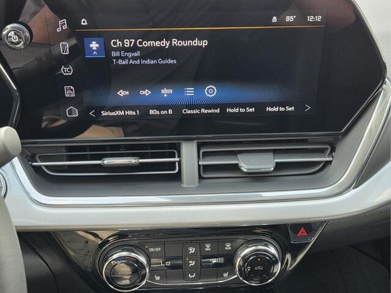 2026 Chevrolet Trax LT - Photo 24