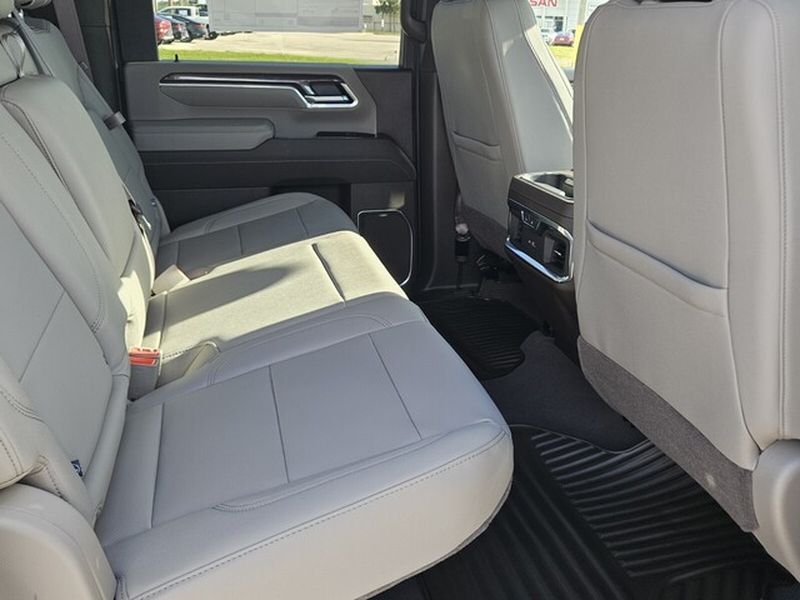 2026 Chevrolet Silverado 3500 HD LTZ - Photo 12