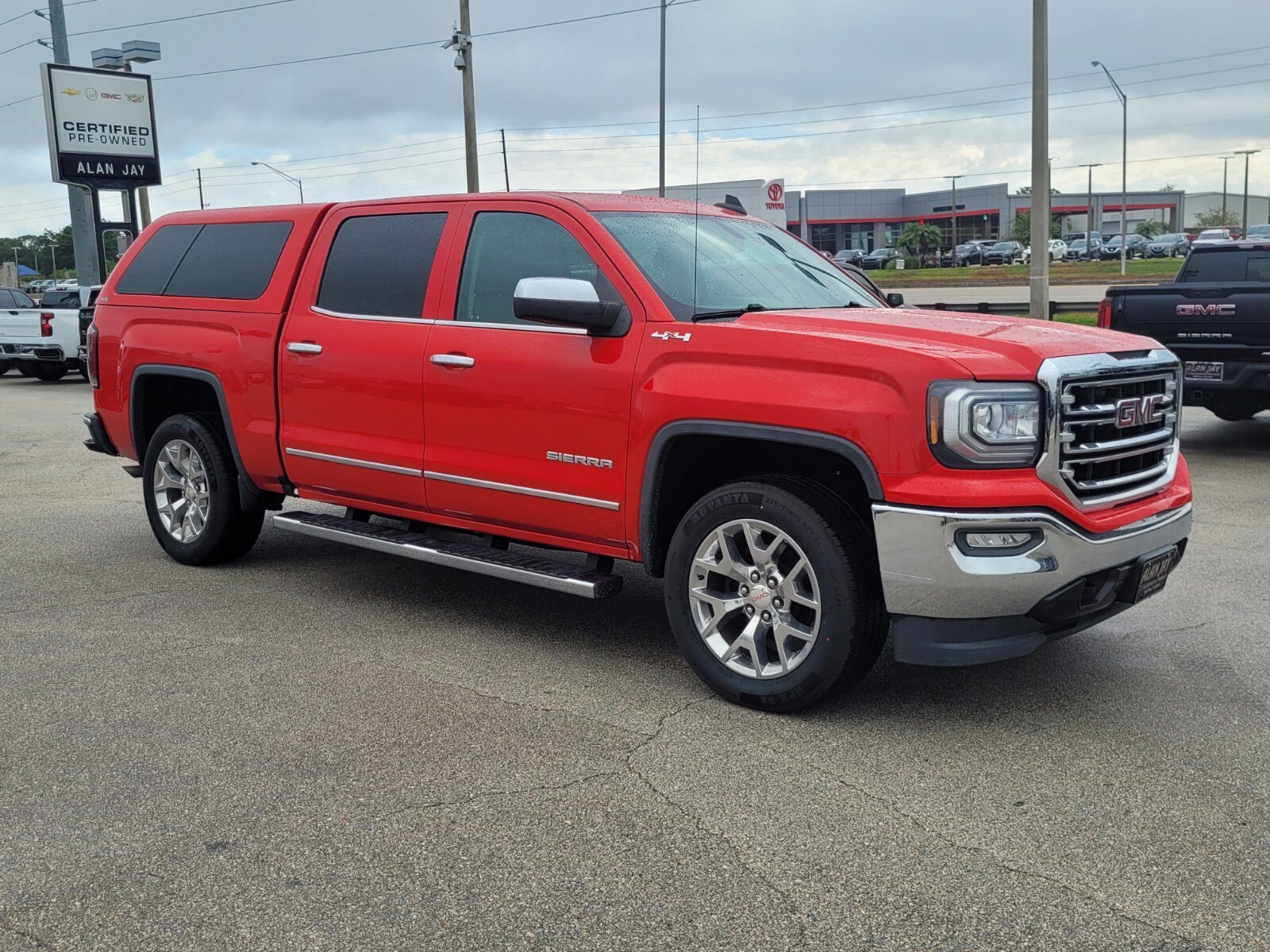 Used 2018 GMC Sierra 1500 SLT with VIN 3GTU2NEC7JG572675 for sale in Sebring, FL