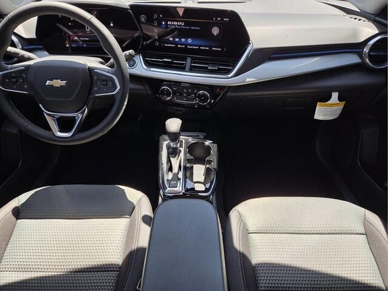 2026 Chevrolet Trax LT - Photo 14