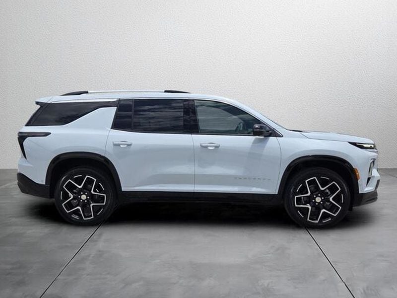 2026 Chevrolet Traverse High Country - Photo 6
