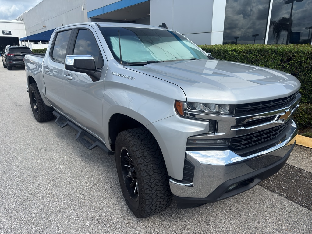 Used 2021 Chevrolet Silverado 1500 LT Truck