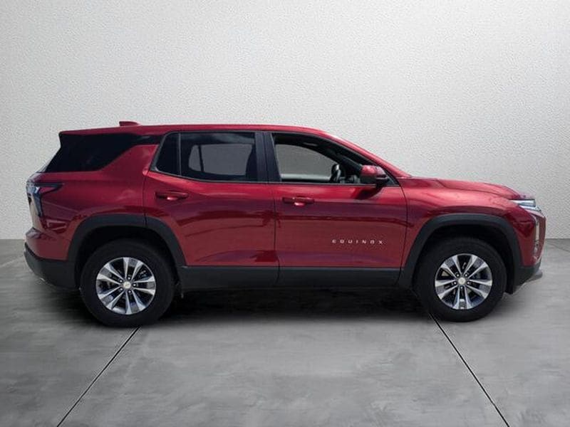 2026 Chevrolet Equinox LT - Photo 6