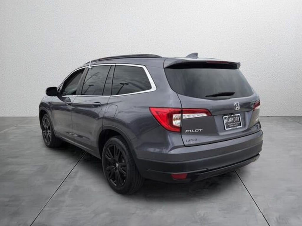 Used 2022 Honda Pilot AWD Special Edition SUV