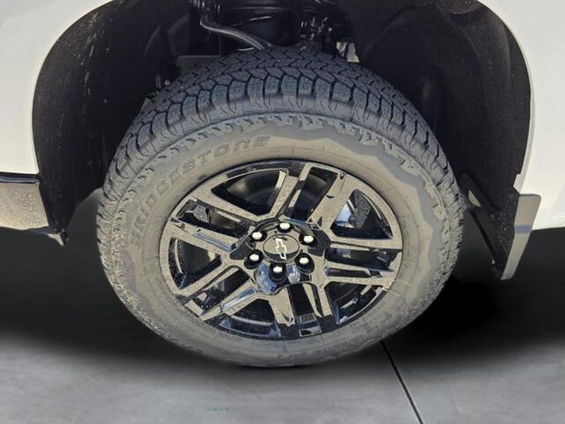 2026 Chevrolet Silverado 1500 LT Trail Boss - Photo 9