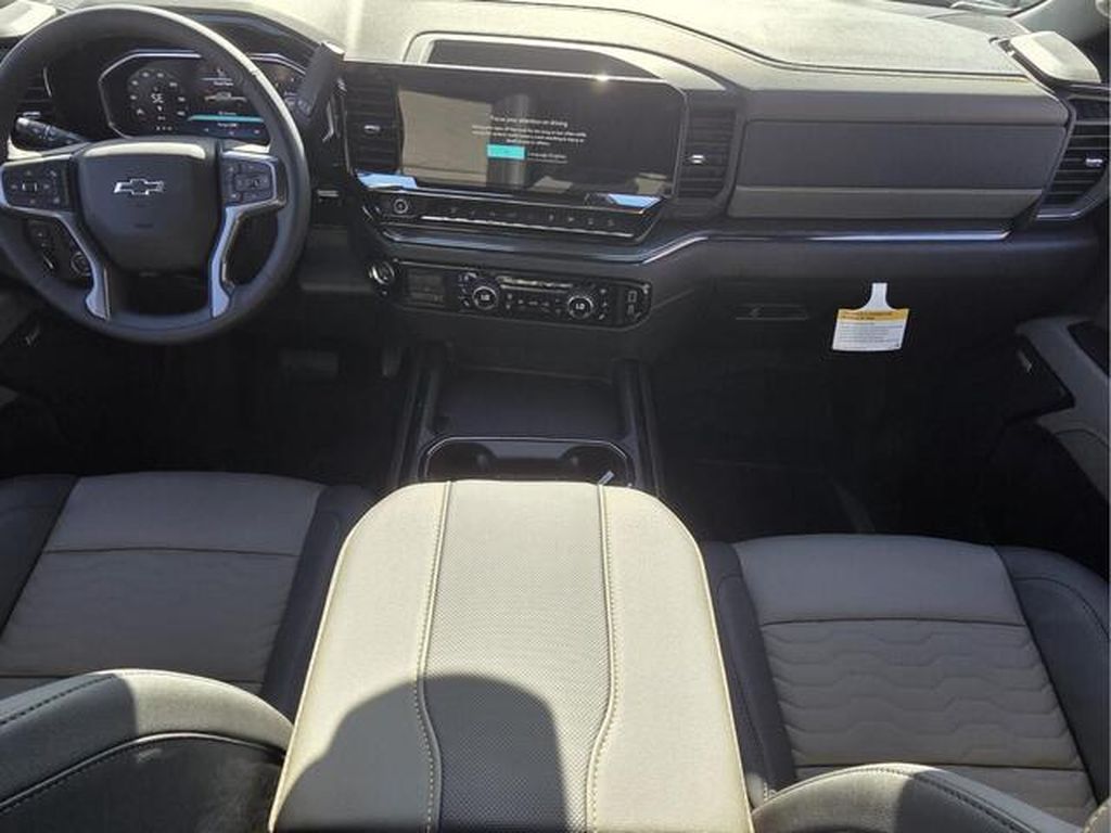 2026 Chevrolet Silverado 2500 HD ZR2 - Photo 16