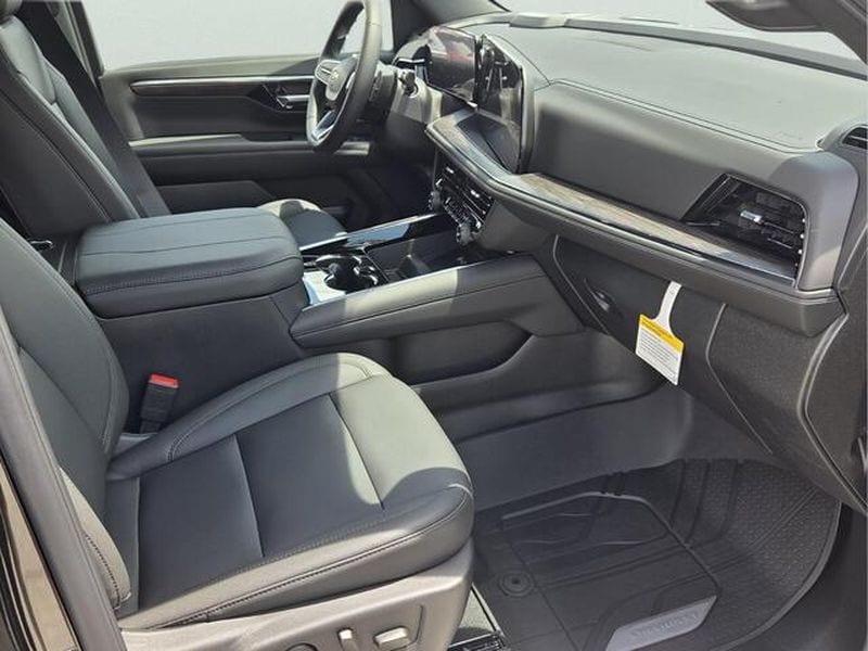 2026 Chevrolet Tahoe LT - Photo 19