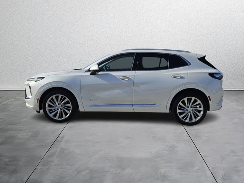 Used 2024 Buick Envision Avenir with VIN LRBFZSE43RD047289 for sale in Sebring, FL