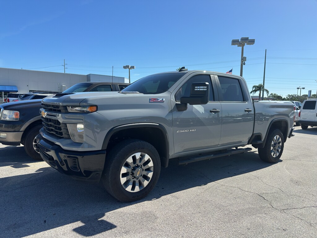 Used 2025 Chevrolet Silverado 2500 HD Custom Truck