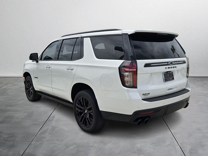 2023 Chevrolet Tahoe High Country photo 2