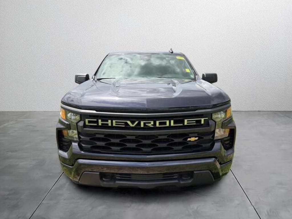 Used 2022 Chevrolet Silverado 1500 Custom Truck
