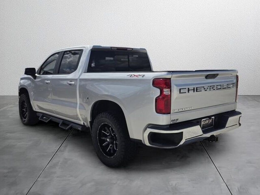 Used 2021 Chevrolet Silverado 1500 LT Truck
