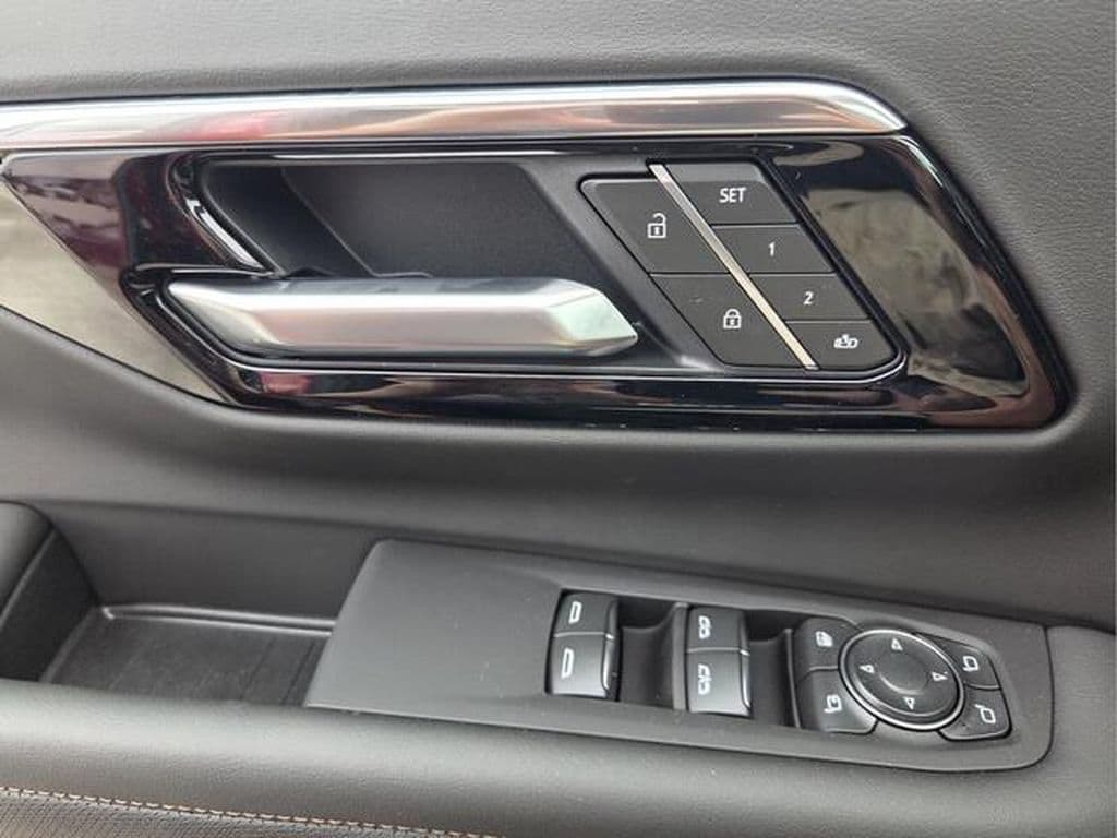 2026 Chevrolet Tahoe High Country - Photo 25