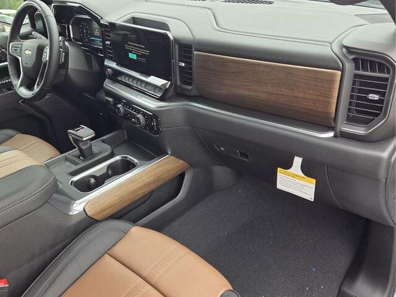 2026 Chevrolet Silverado 1500 High Country - Photo 18