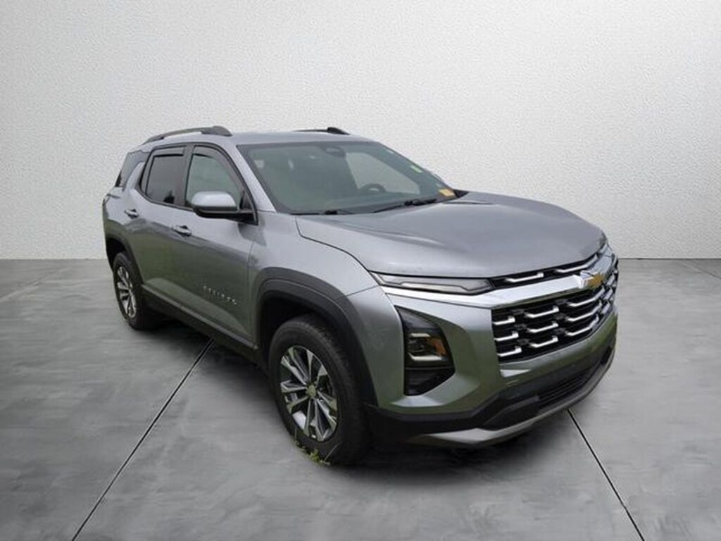 Used 2025 Chevrolet Equinox LT SUV